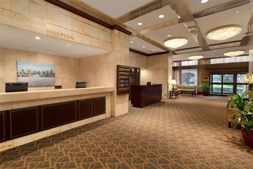 וונקובר Coast Plaza Hotel And Suites מראה פנימי תמונה